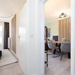 Solaris 11 Mit Gemeinschaftssauna Und Grillplatz דירה