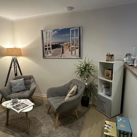 Apartment Solaris 11 Mit Gemeinschaftssauna Und Grillplatz Groemitz